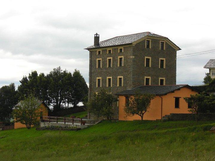 Casa De Aldea El Conceyu Pension Navia Buitenkant foto